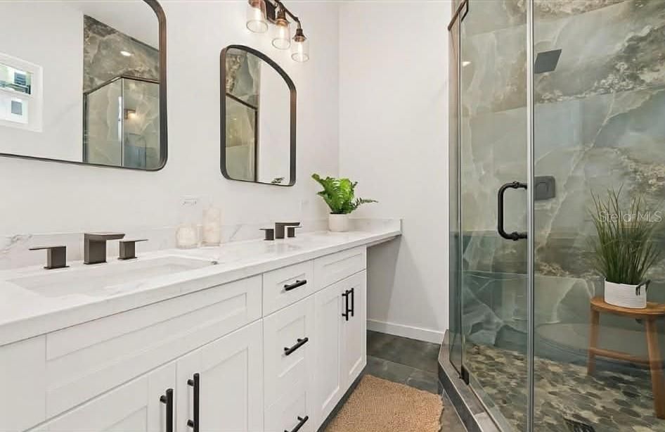 For Sale: $659,000 (4 beds, 3 baths, 1930 Square Feet)