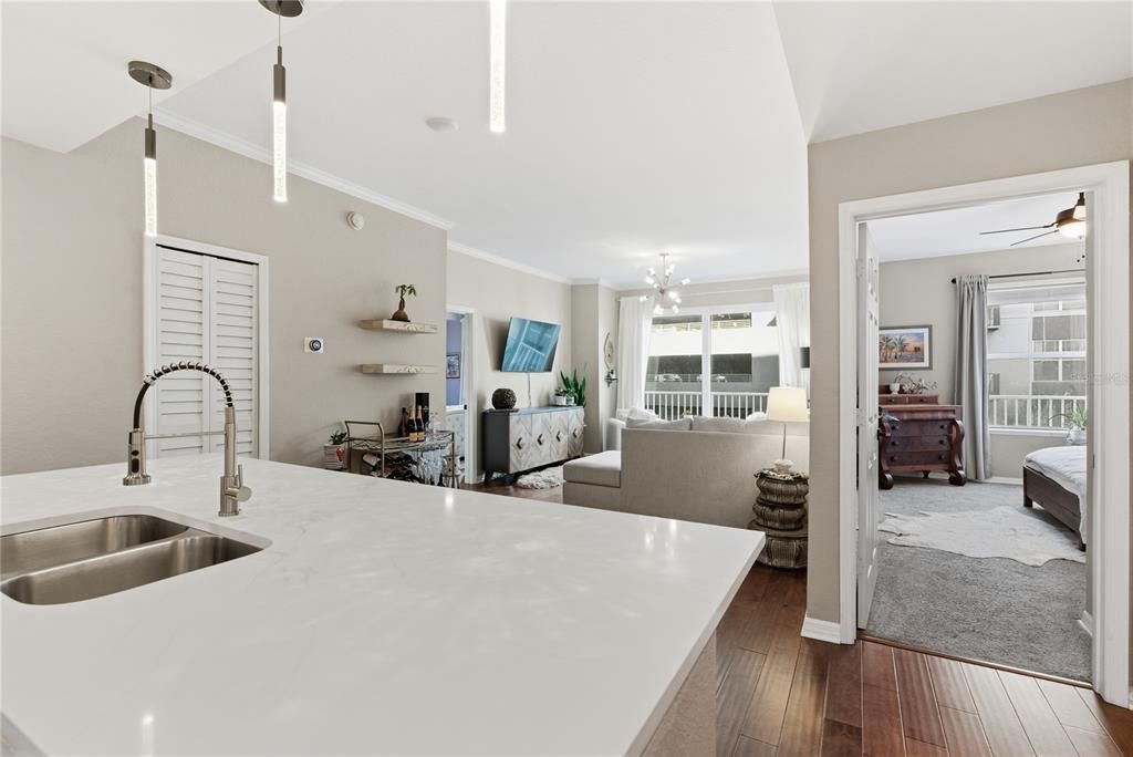 待售: $519,000 (2 贝兹, 2 浴室, 1184 平方英尺)