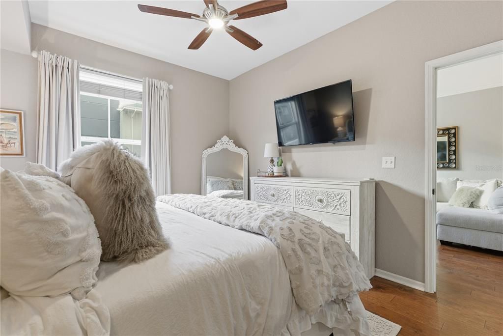 待售: $519,000 (2 贝兹, 2 浴室, 1184 平方英尺)