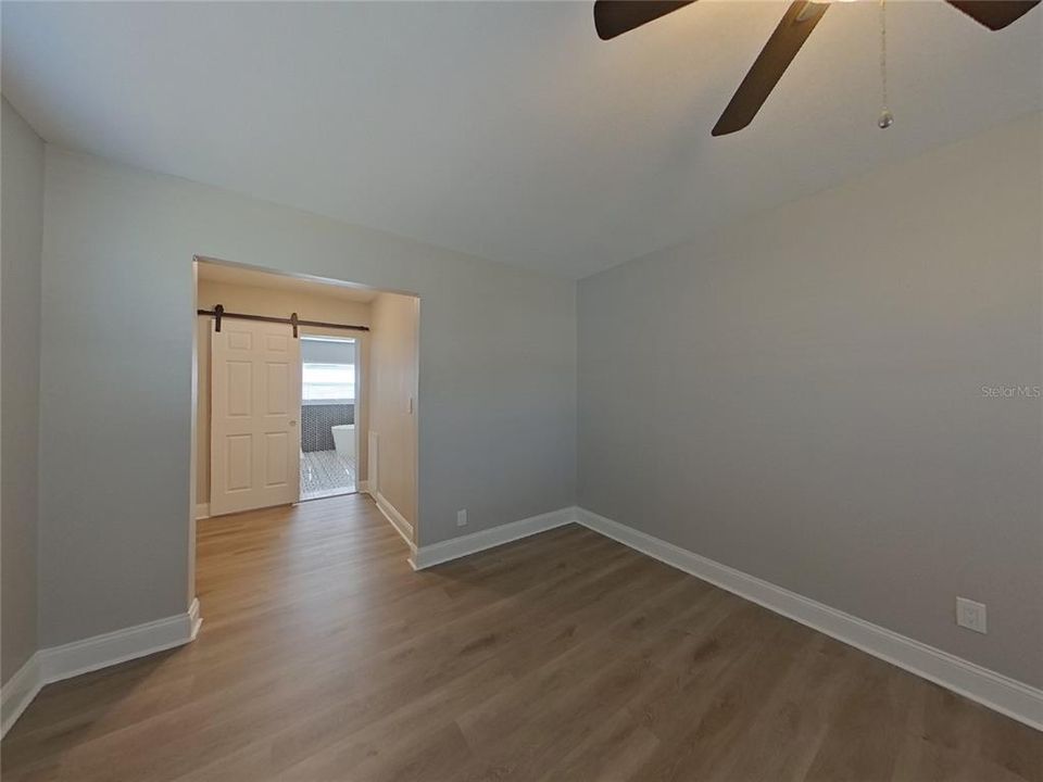 For Rent: $3,259 (4 beds, 3 baths, 2098 Square Feet)