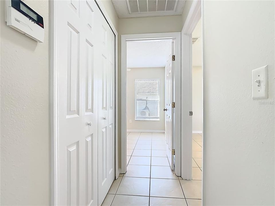 На продажу: $279,999 (3 спален, 2 ванн, 1799 Квадратных фут)