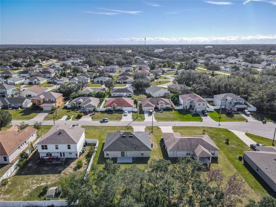 На продажу: $279,999 (3 спален, 2 ванн, 1799 Квадратных фут)