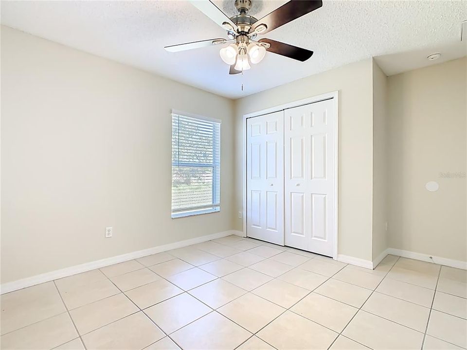 На продажу: $279,999 (3 спален, 2 ванн, 1799 Квадратных фут)