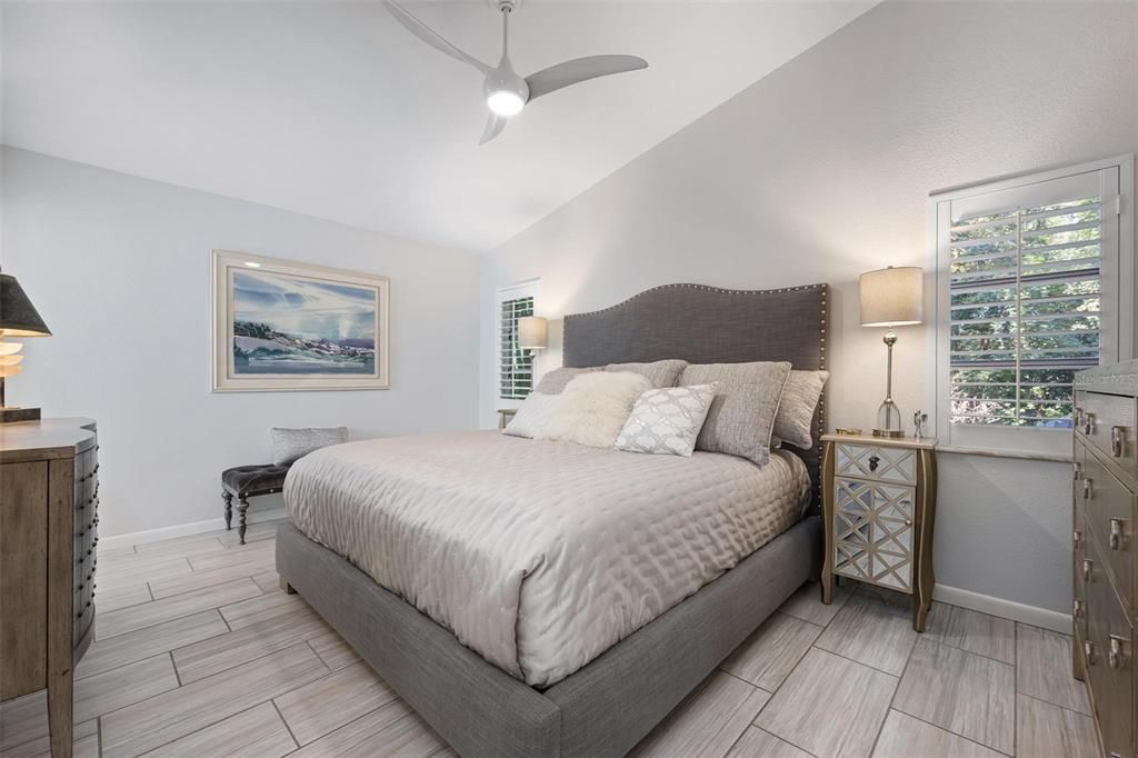 待售: $370,000 (2 贝兹, 2 浴室, 1238 平方英尺)