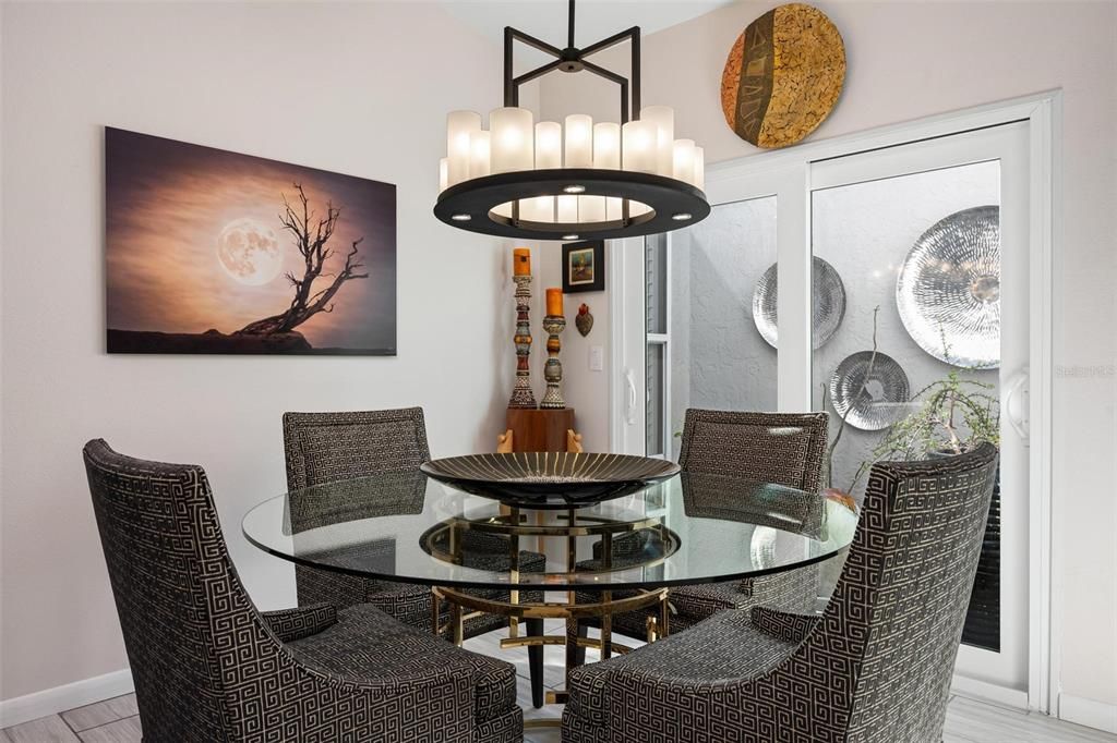 待售: $370,000 (2 贝兹, 2 浴室, 1238 平方英尺)