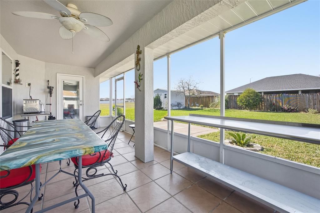 For Sale: $339,000 (3 beds, 2 baths, 1715 Square Feet)