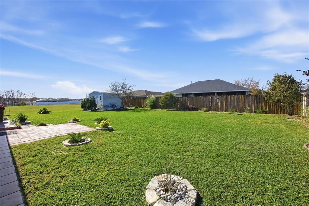 For Sale: $339,000 (3 beds, 2 baths, 1715 Square Feet)