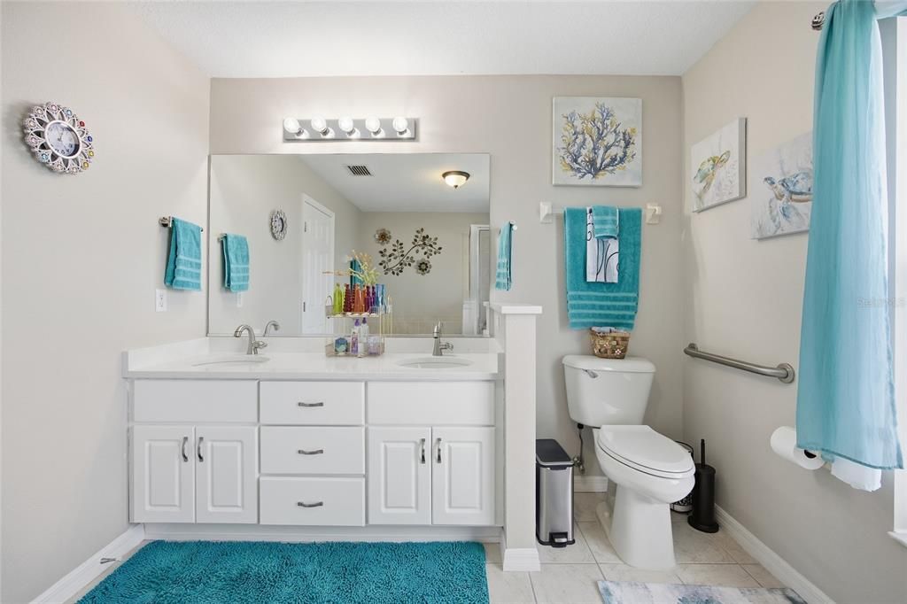 For Sale: $339,000 (3 beds, 2 baths, 1715 Square Feet)