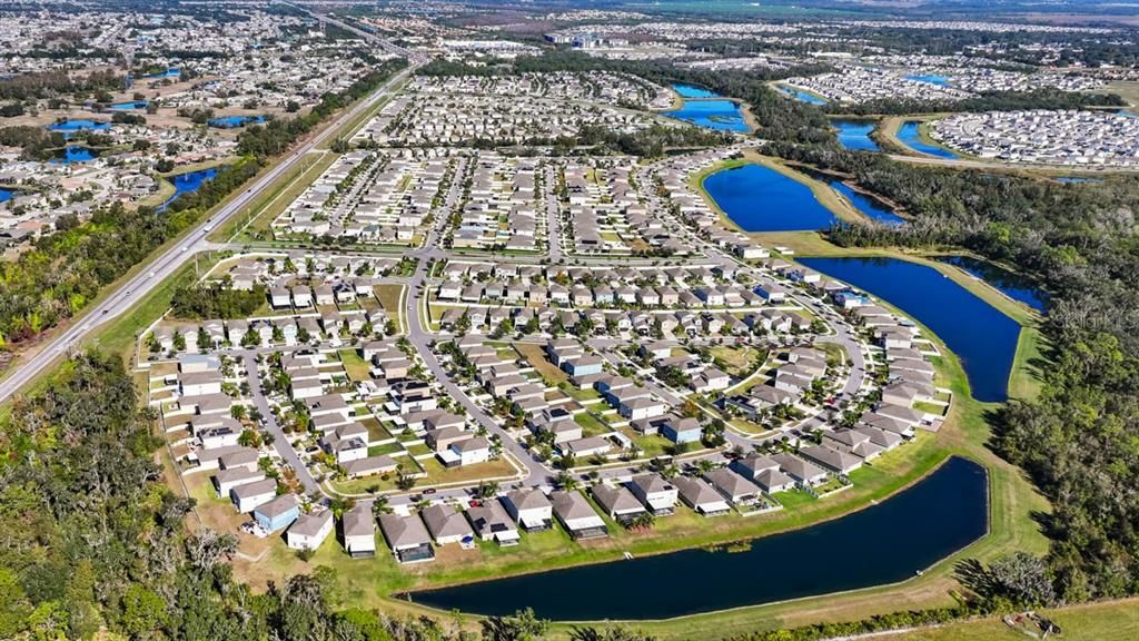 For Rent: $2,100 (4 beds, 2 baths, 1895 Square Feet)