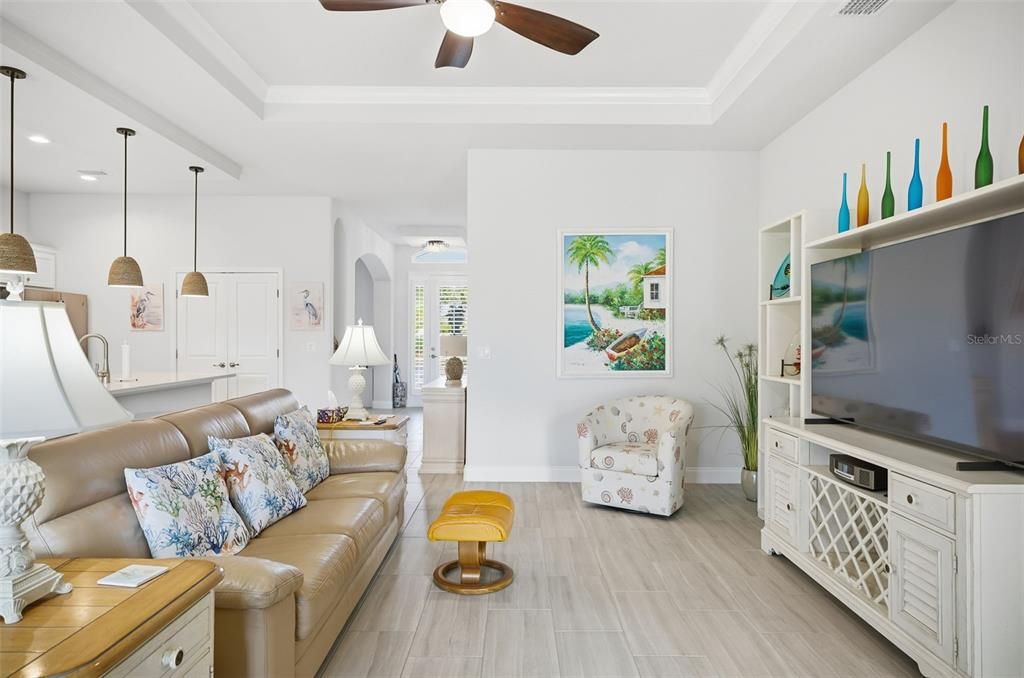 For Sale: $475,000 (4 beds, 2 baths, 1885 Square Feet)