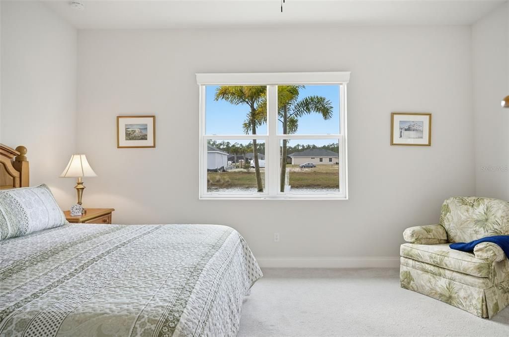 For Sale: $475,000 (4 beds, 2 baths, 1885 Square Feet)