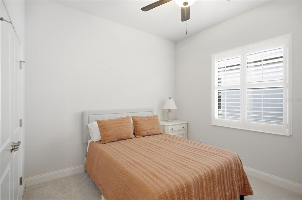 For Sale: $475,000 (4 beds, 2 baths, 1885 Square Feet)