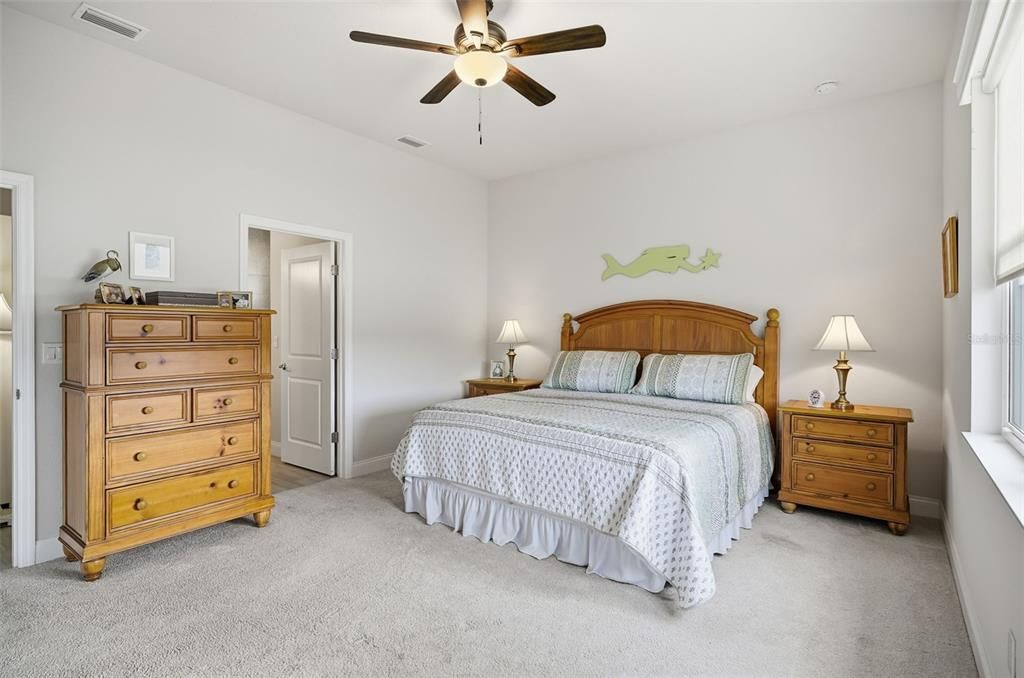 For Sale: $475,000 (4 beds, 2 baths, 1885 Square Feet)