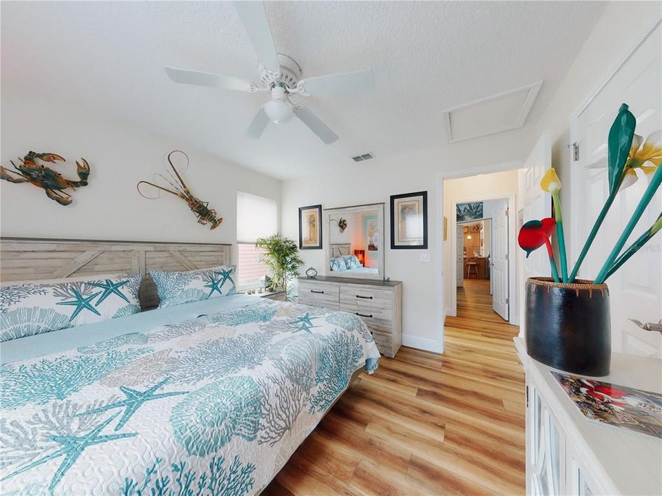 待售: $395,000 (3 贝兹, 2 浴室, 1624 平方英尺)