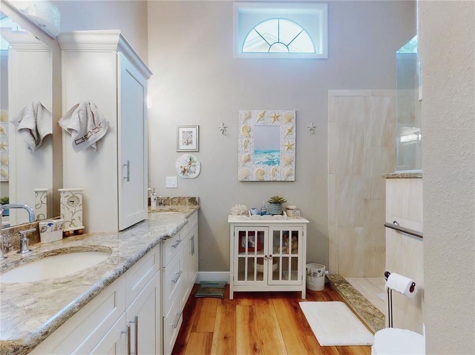 待售: $395,000 (3 贝兹, 2 浴室, 1624 平方英尺)