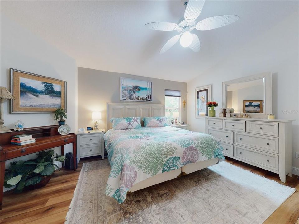 待售: $395,000 (3 贝兹, 2 浴室, 1624 平方英尺)