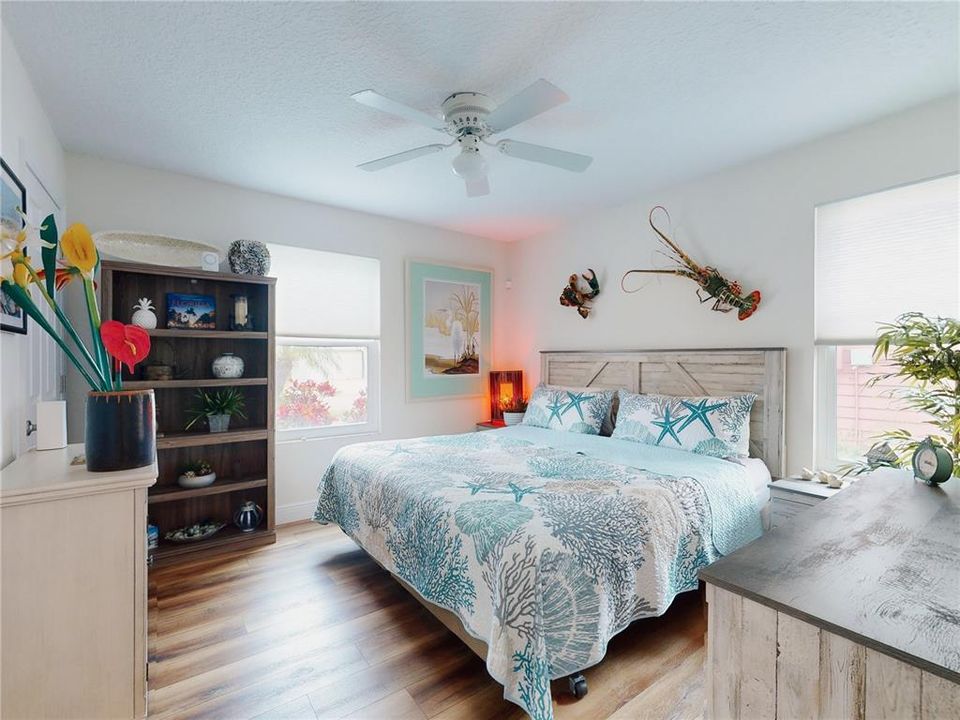 待售: $395,000 (3 贝兹, 2 浴室, 1624 平方英尺)