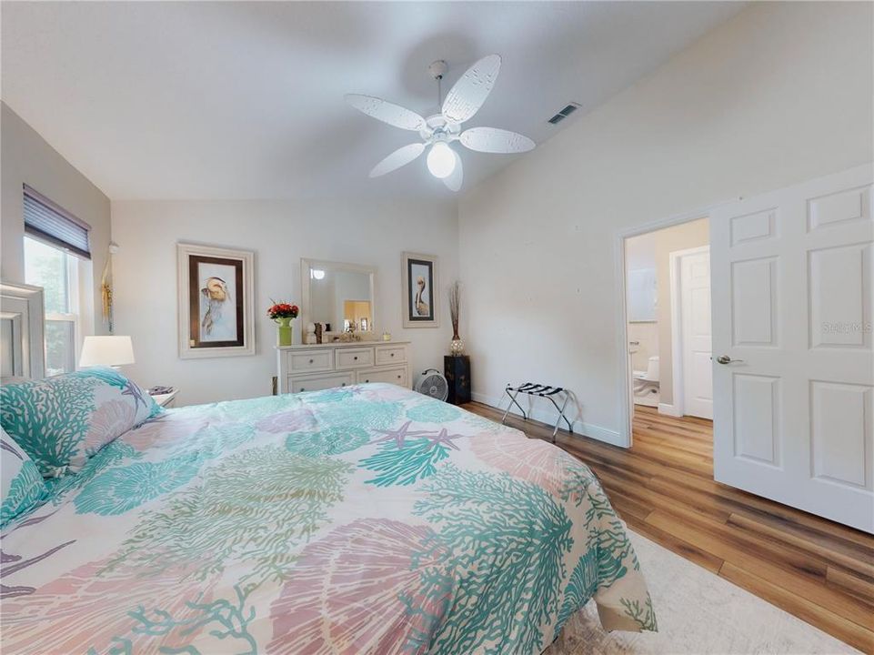 待售: $395,000 (3 贝兹, 2 浴室, 1624 平方英尺)