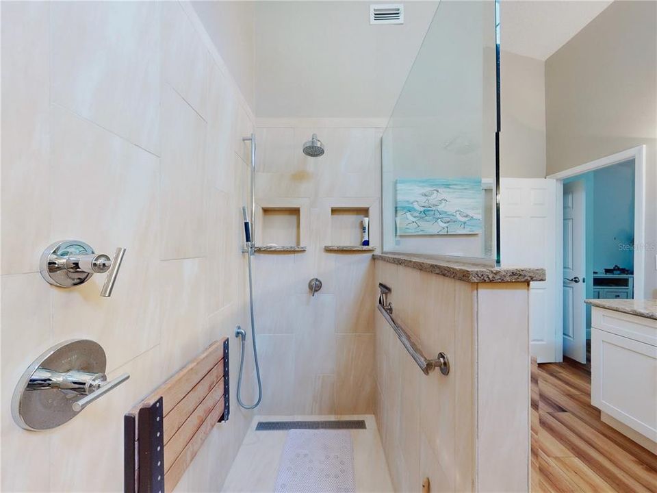 待售: $395,000 (3 贝兹, 2 浴室, 1624 平方英尺)