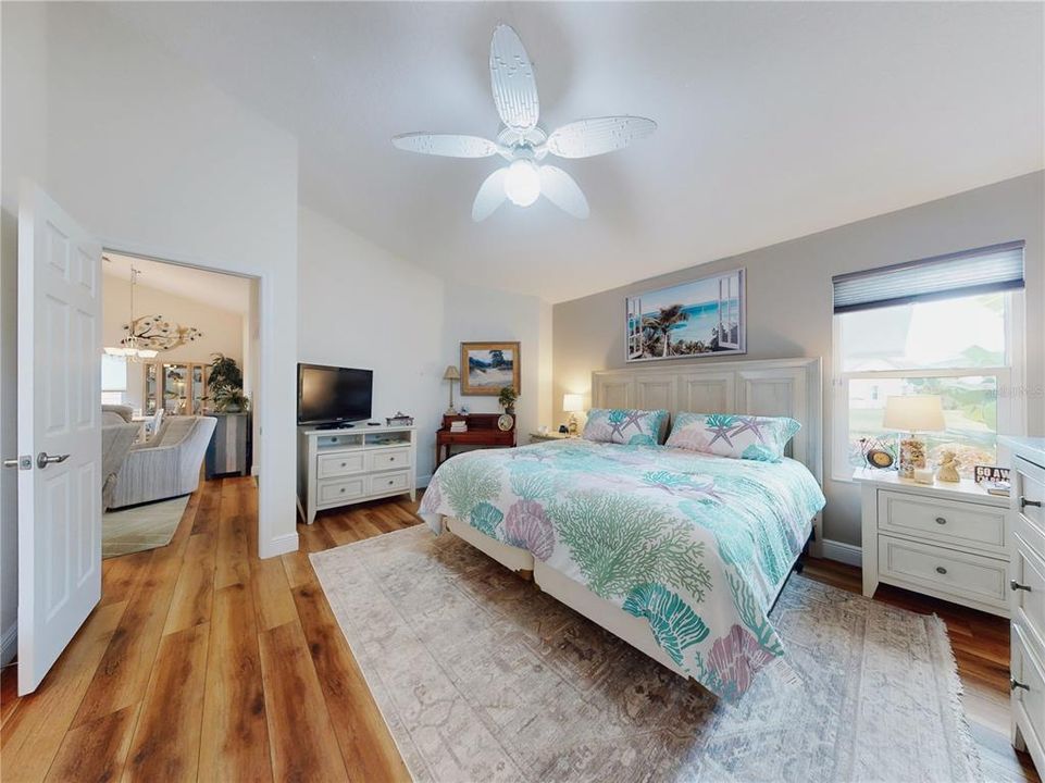 待售: $395,000 (3 贝兹, 2 浴室, 1624 平方英尺)