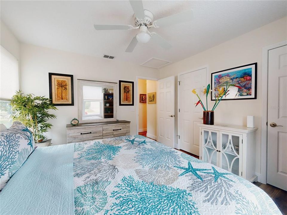 待售: $395,000 (3 贝兹, 2 浴室, 1624 平方英尺)