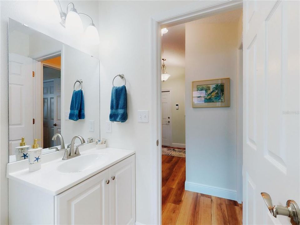 待售: $395,000 (3 贝兹, 2 浴室, 1624 平方英尺)