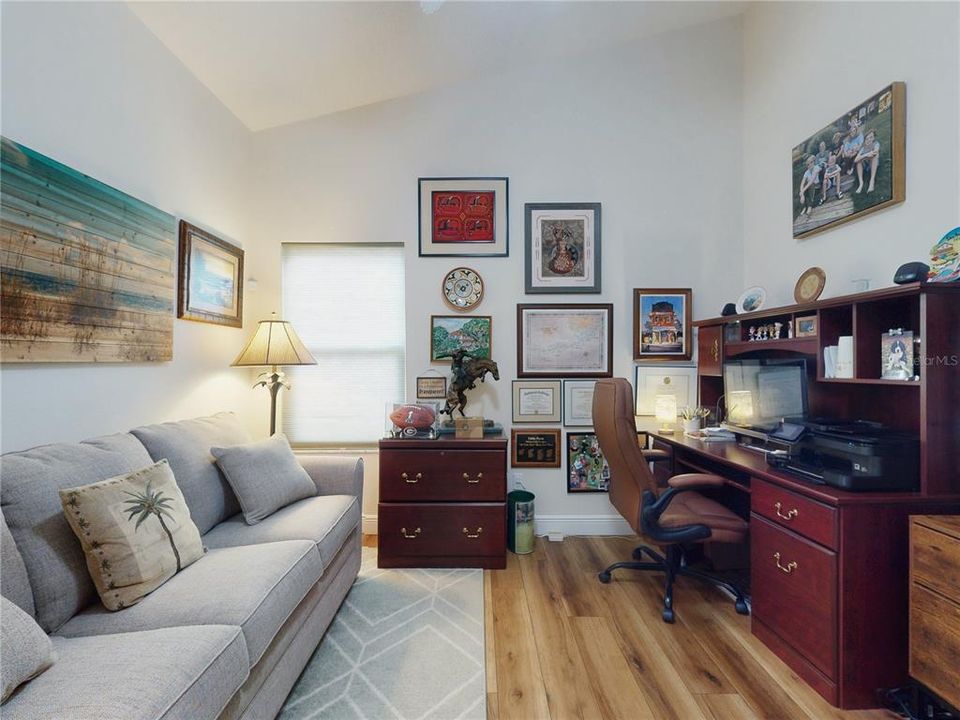 待售: $395,000 (3 贝兹, 2 浴室, 1624 平方英尺)