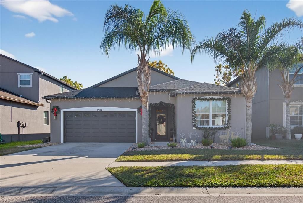 For Sale: $425,000 (3 beds, 2 baths, 1842 Square Feet)