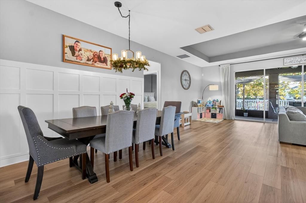 For Sale: $425,000 (3 beds, 2 baths, 1842 Square Feet)