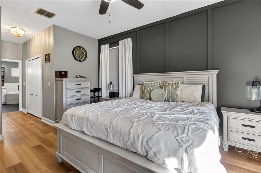 For Sale: $425,000 (3 beds, 2 baths, 1842 Square Feet)