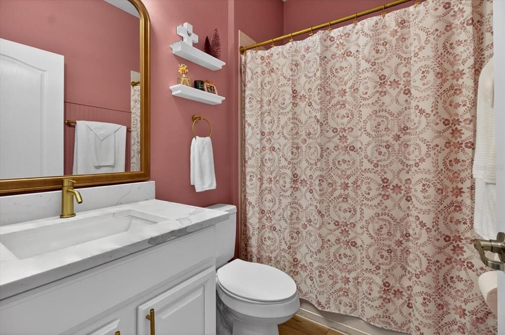 For Sale: $425,000 (3 beds, 2 baths, 1842 Square Feet)