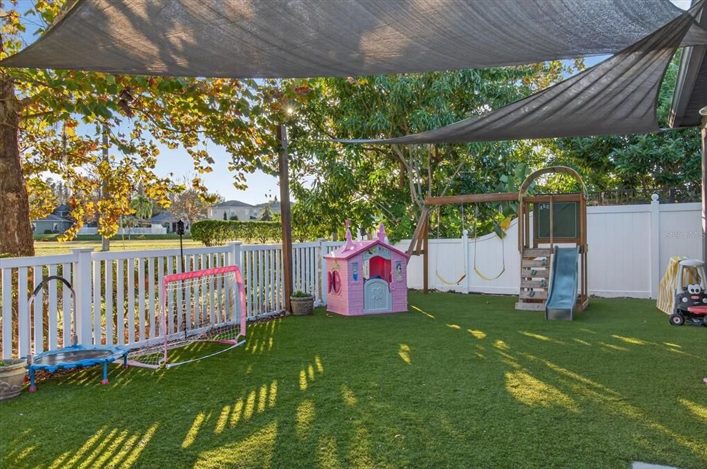 For Sale: $425,000 (3 beds, 2 baths, 1842 Square Feet)