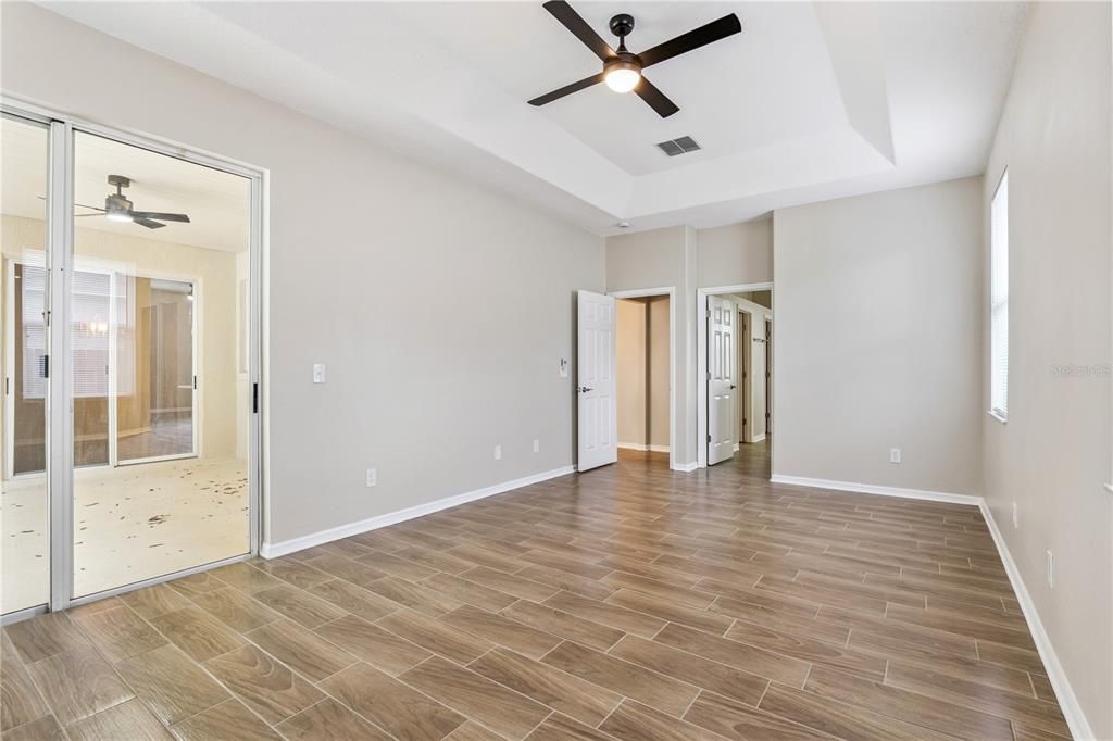 En Venta: $580,000 (4 camas, 2 baños, 2227 Pies cuadrados)