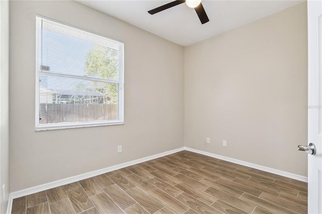 En Venta: $580,000 (4 camas, 2 baños, 2227 Pies cuadrados)