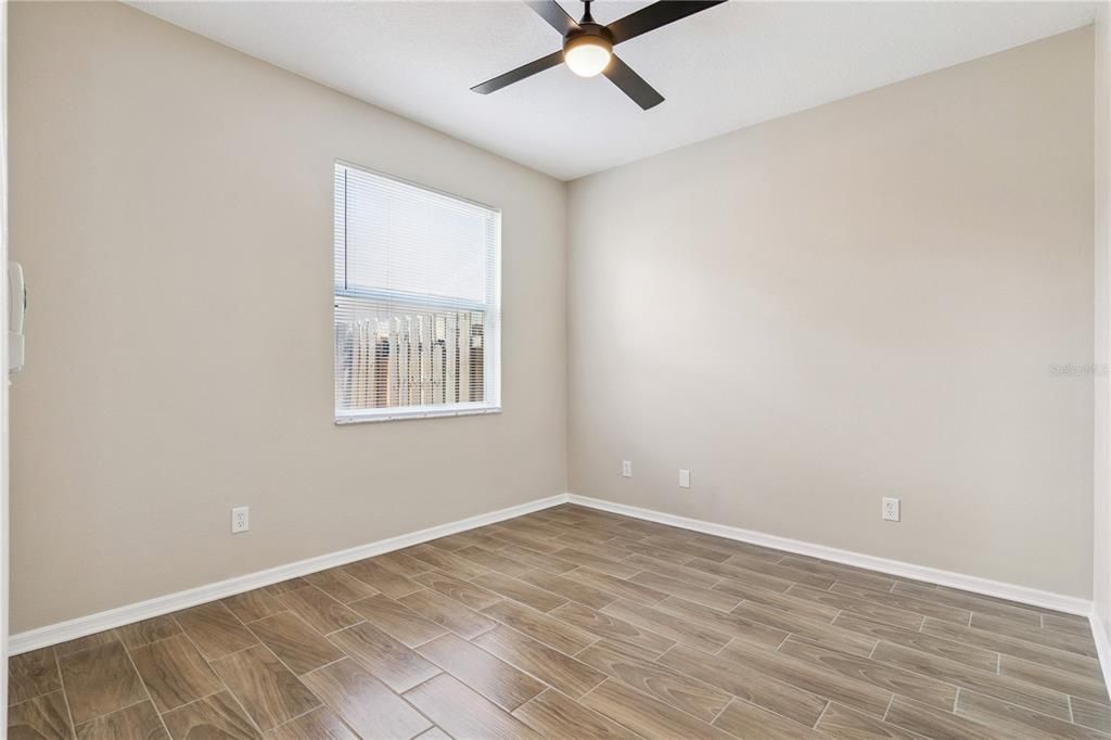 En Venta: $580,000 (4 camas, 2 baños, 2227 Pies cuadrados)