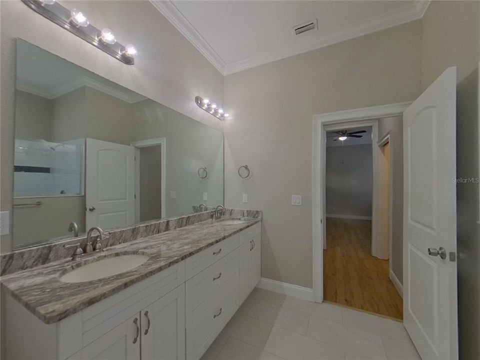 For Rent: $2,419 (3 beds, 2 baths, 1530 Square Feet)