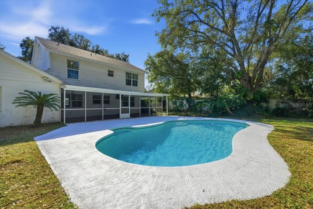 En Venta: $585,500 (4 camas, 2 baños, 2178 Pies cuadrados)