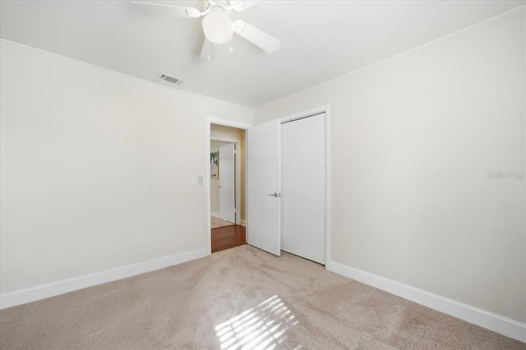 En Venta: $585,500 (4 camas, 2 baños, 2178 Pies cuadrados)