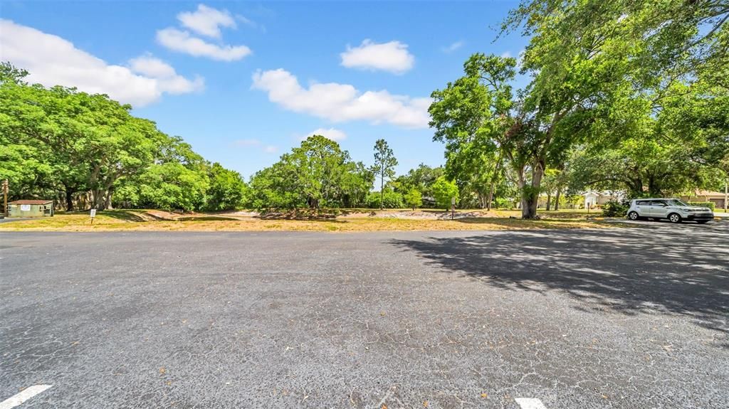 待售: $109,999 (0 贝兹, 1 浴室, 360 平方英尺)