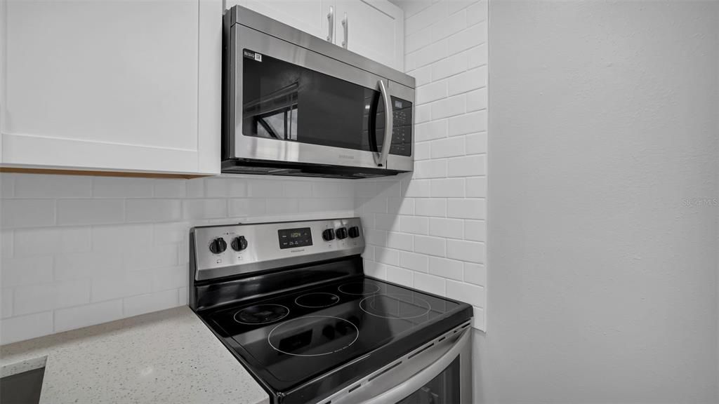 待售: $109,999 (0 贝兹, 1 浴室, 360 平方英尺)