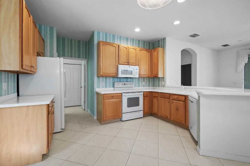 En Venta: $225,000 (3 camas, 2 baños, 1429 Pies cuadrados)