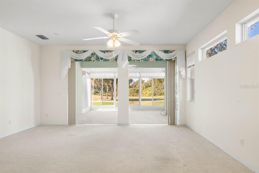 En Venta: $225,000 (3 camas, 2 baños, 1429 Pies cuadrados)