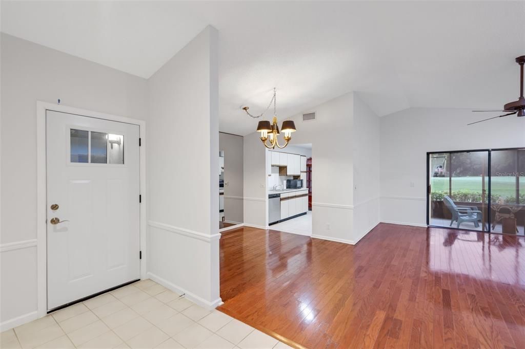 En Venta: $549,900 (3 camas, 2 baños, 1480 Pies cuadrados)