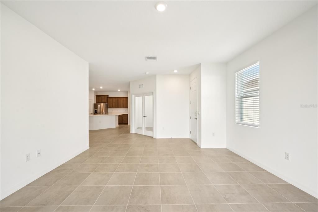 В аренду: $2,500 (3 спален, 2 ванн, 1564 Квадратных фут)