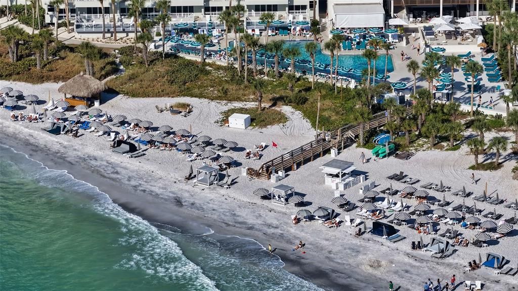 待售: $790,000 (1 贝兹, 1 浴室, 642 平方英尺)