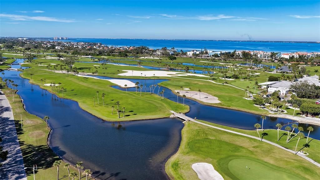 待售: $790,000 (1 贝兹, 1 浴室, 642 平方英尺)