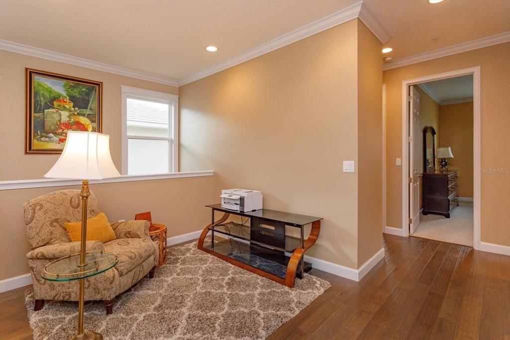 En Venta: $489,000 (3 camas, 2 baños, 1976 Pies cuadrados)