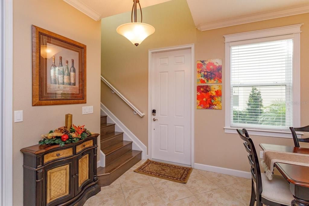 En Venta: $489,000 (3 camas, 2 baños, 1976 Pies cuadrados)