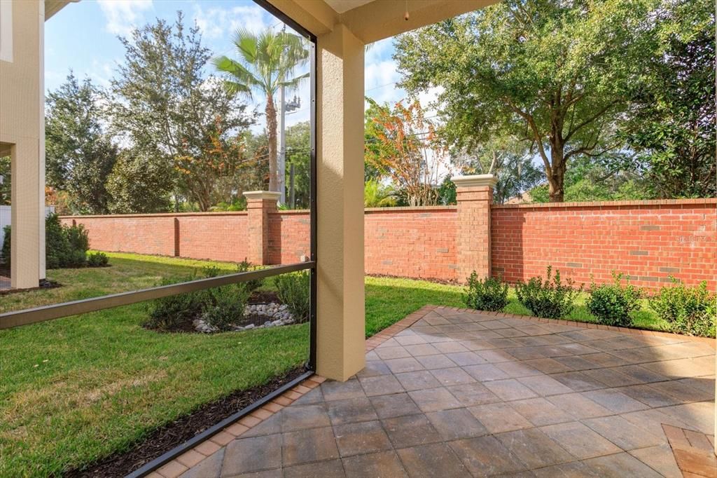 En Venta: $489,000 (3 camas, 2 baños, 1976 Pies cuadrados)