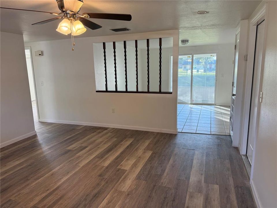 В аренду: $1,800 (2 спален, 1 ванн, 924 Квадратных фут)